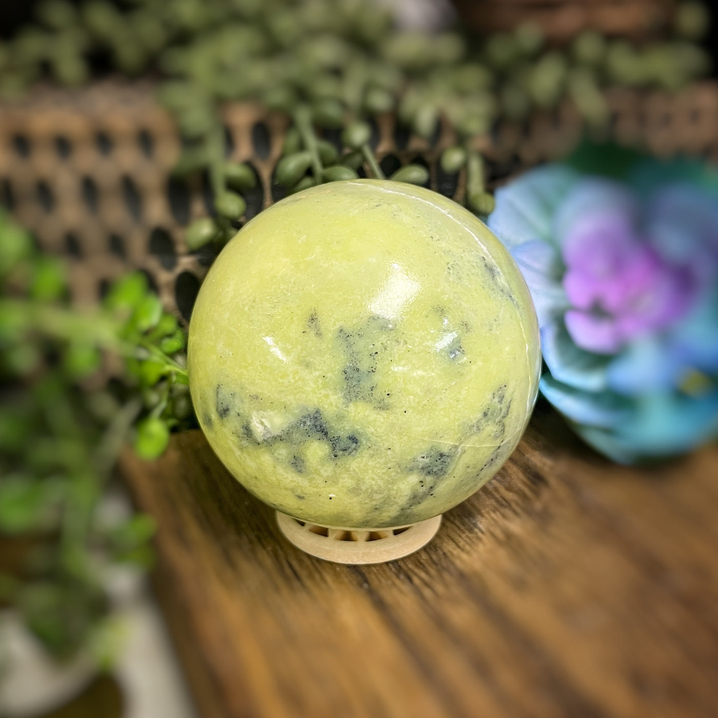 Lemon Serpentine (Infinite) - Sphere 2.5"