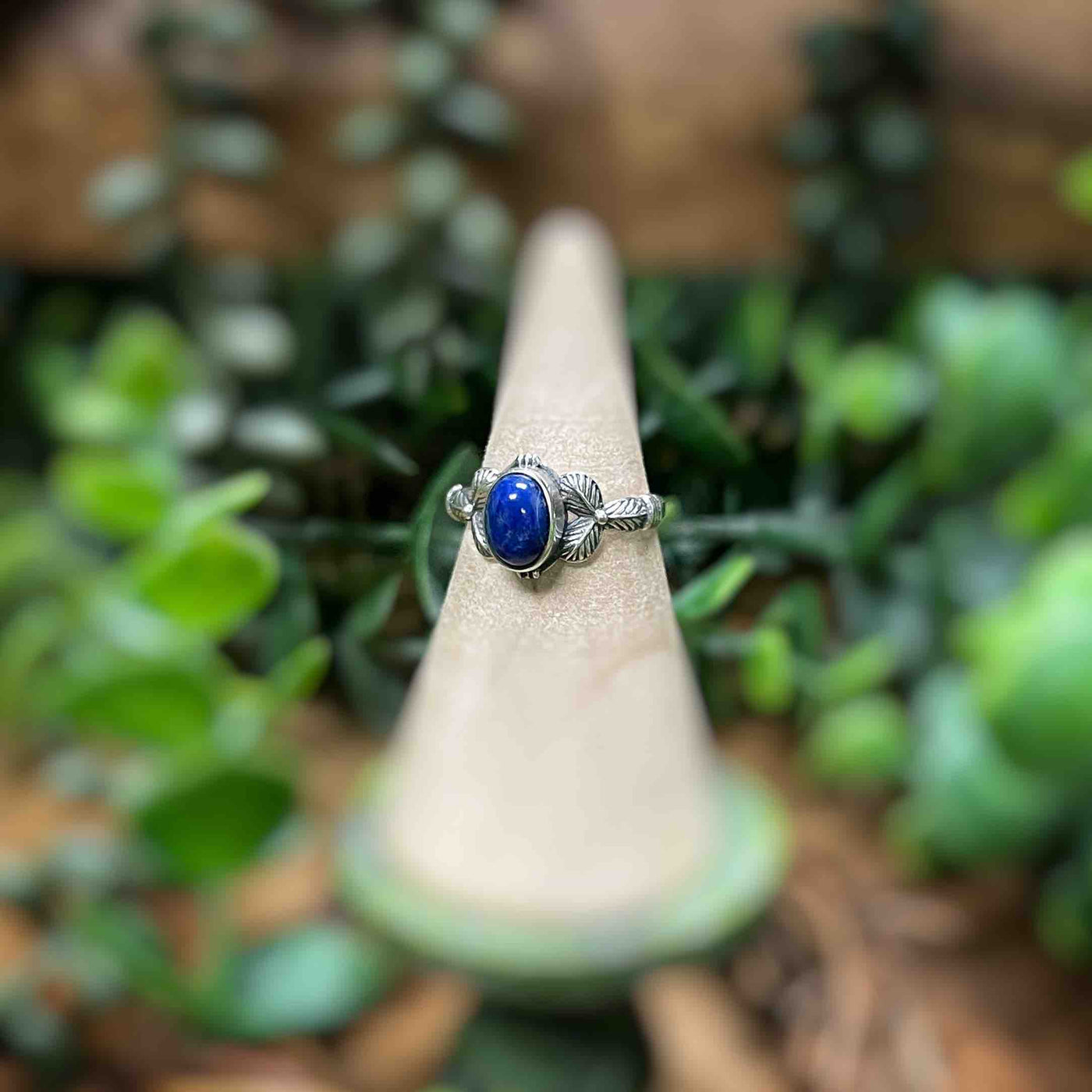 Lapis Lazuli - Sterling Silver Ring