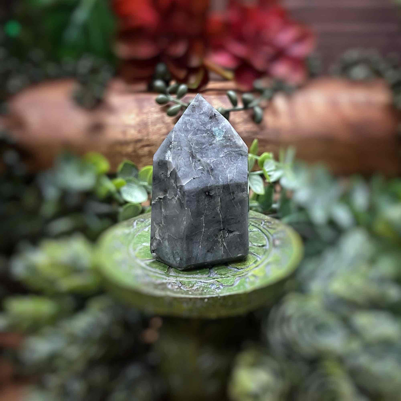 Emerald - Tower, Point, Obelisk - 2.25"