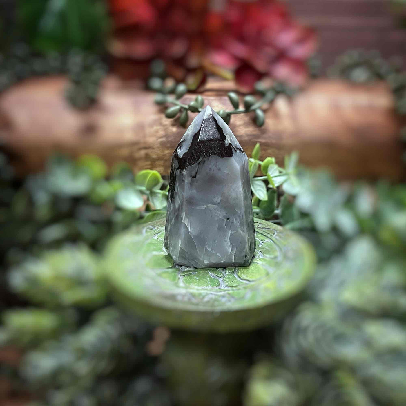 Emerald - Tower, Point, Obelisk - 2.25"