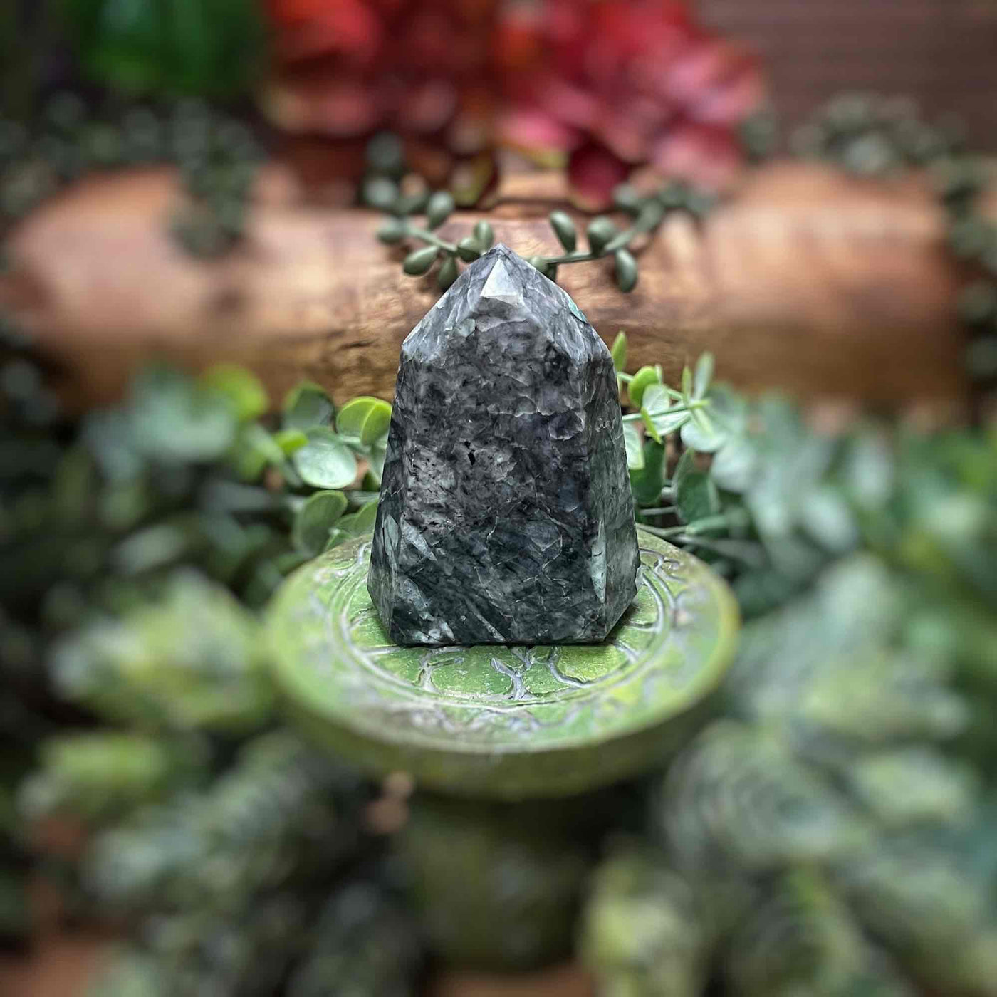 Emerald - Tower, Point, Obelisk - 2.5"