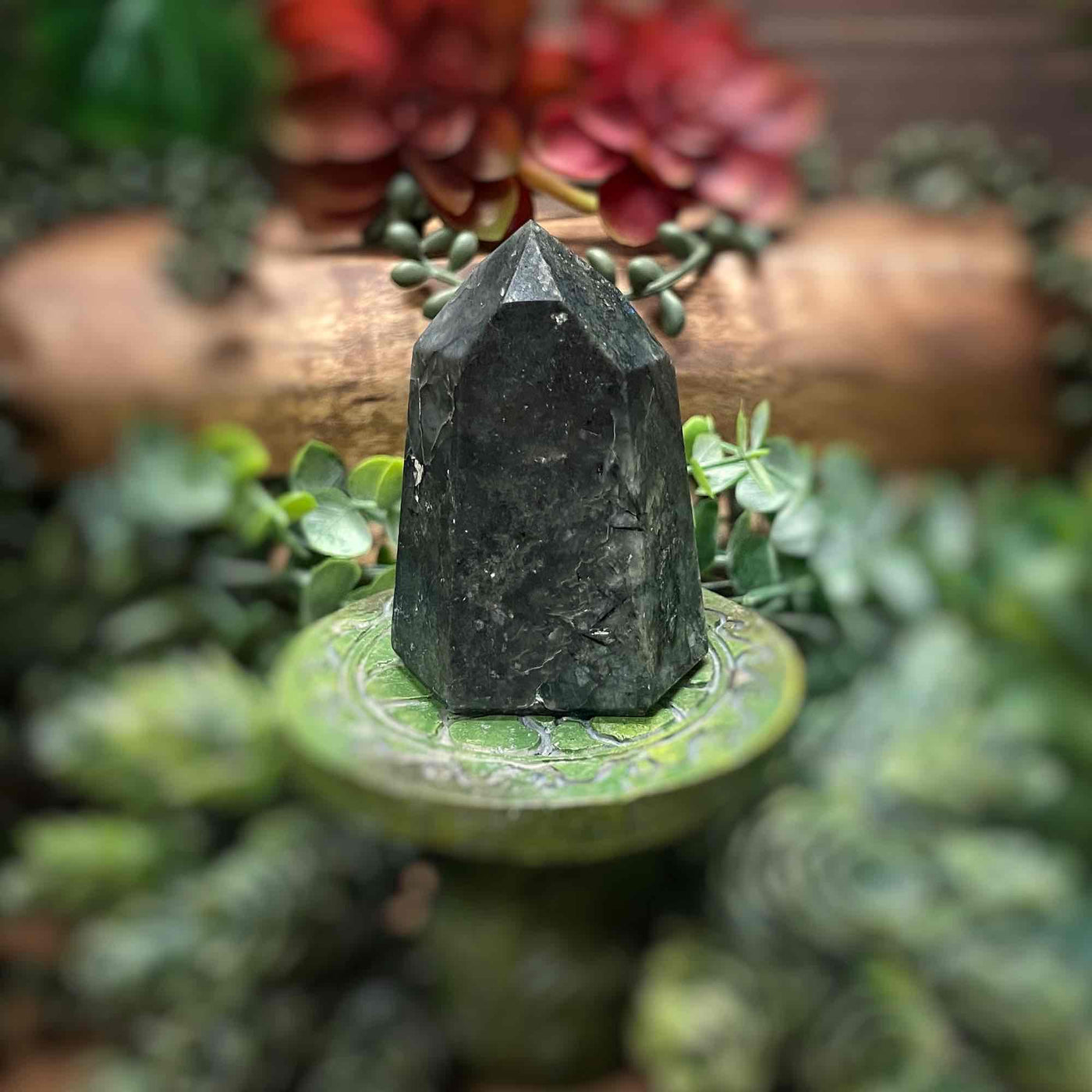 Emerald - Tower, Point, Obelisk - 2.5"