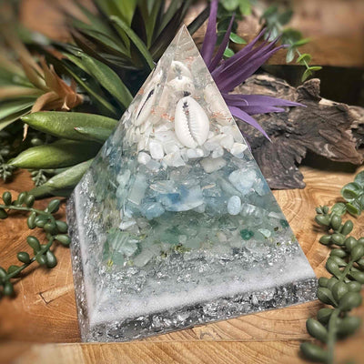 Organite Pyramid - Austin Artisan Made