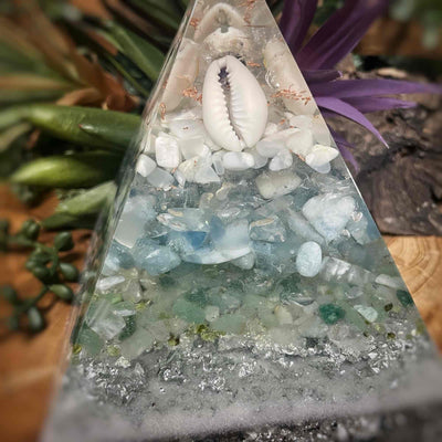 Organite Pyramid - Austin Artisan Made