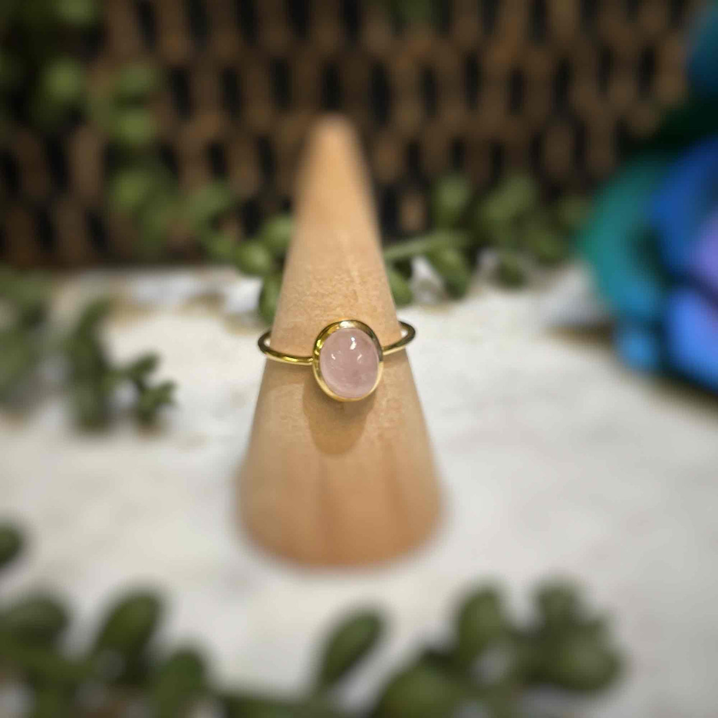 Morganite - 18k Gold Ring