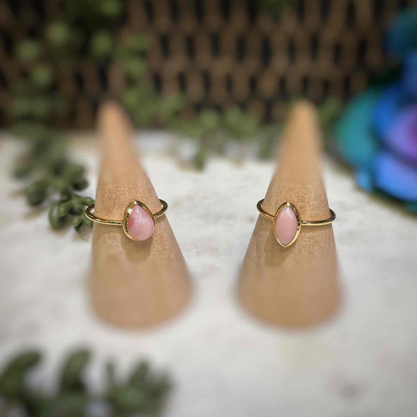 Pink Opal - 18k Gold Ring