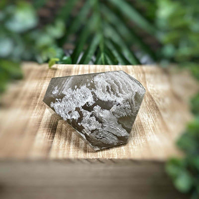 Thousand Layer Quartz - Freeform