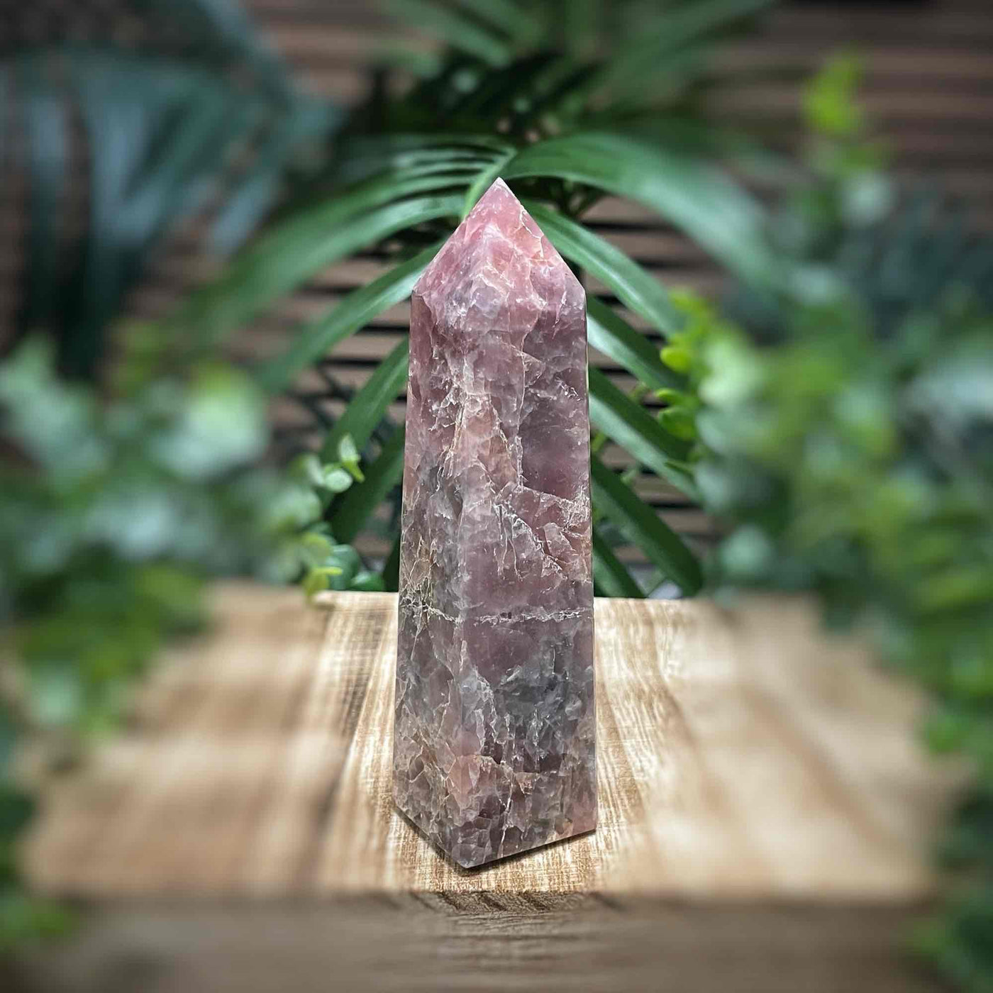 Guava Quartz - Tower, Point, Obelisk