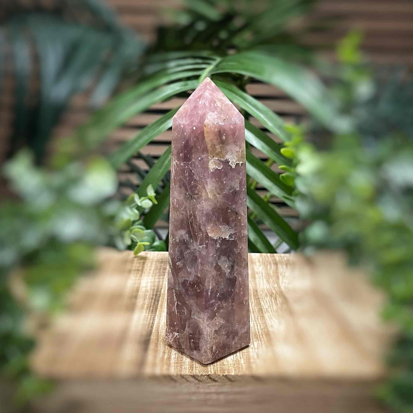 Guava Quartz - Tower, Point, Obelisk