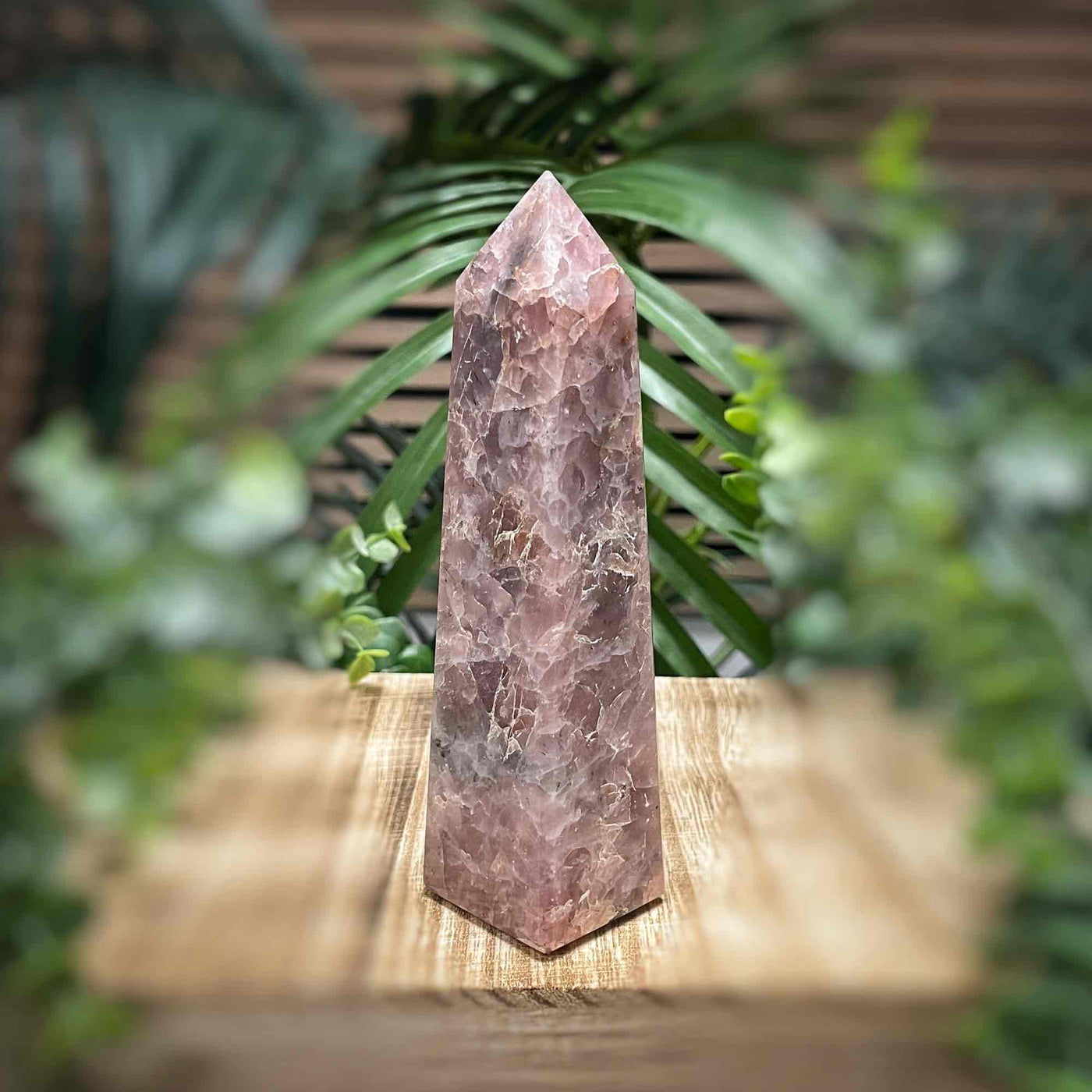 Guava Quartz - Tower, Point, Obelisk