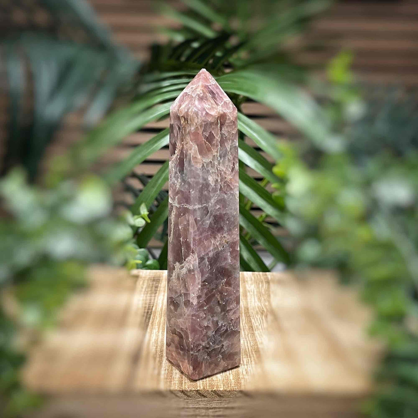 Guava Quartz - Tower, Point, Obelisk