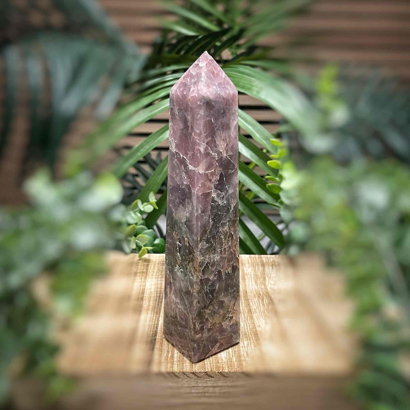Guava Quartz - Tower, Point, Obelisk