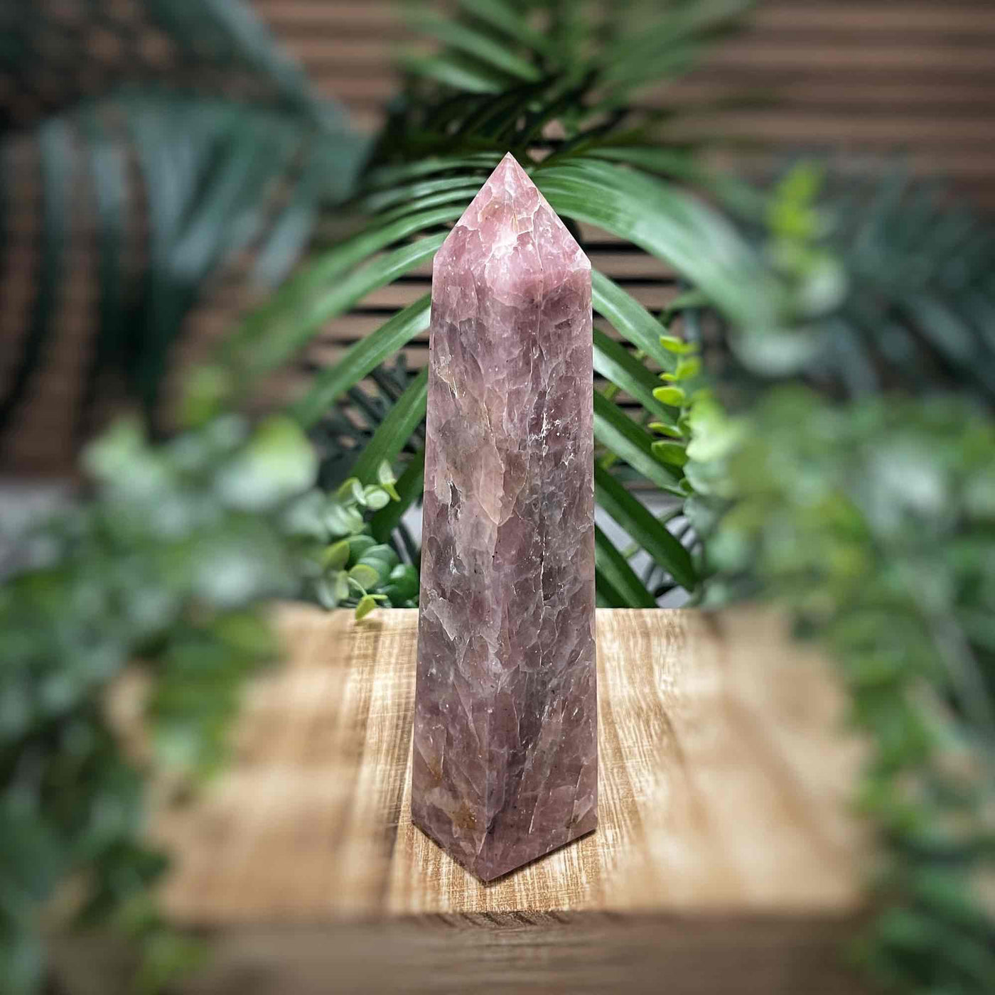 Guava Quartz - Tower, Point, Obelisk