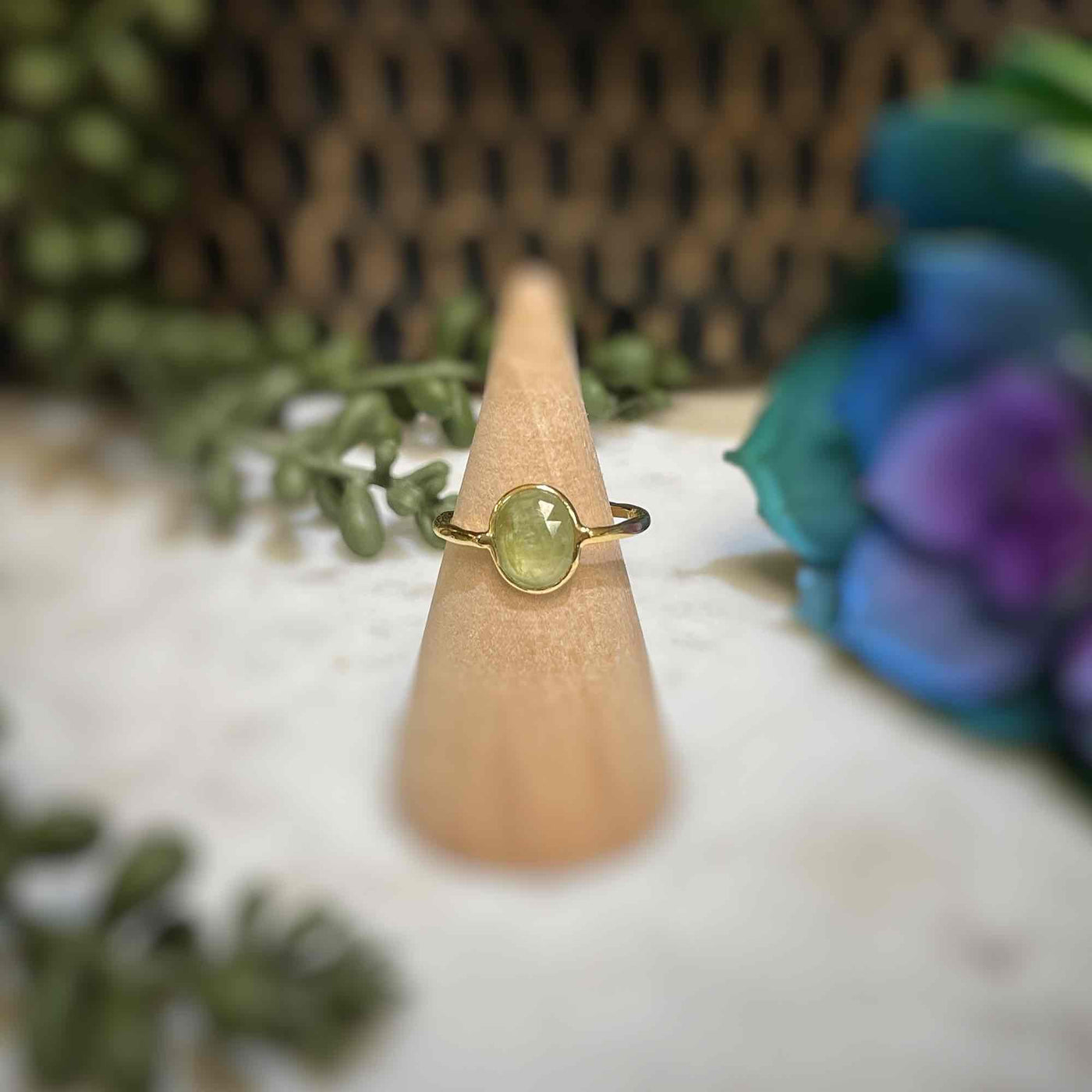 Mint Green Kyanite - Faceted - 18k Gold Ring