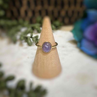 Tanzanite - Faceted - 18k Gold Ring