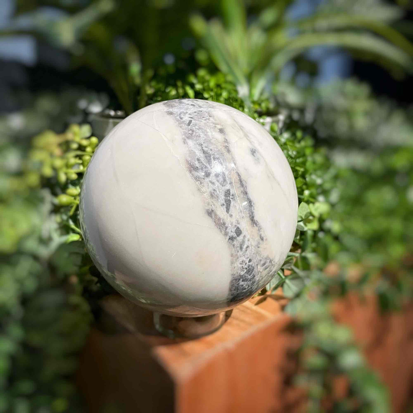 Ivory Jade - Sphere