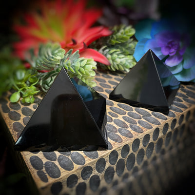 Black Obsidian - 1.3" - 2.1" - Pyramid