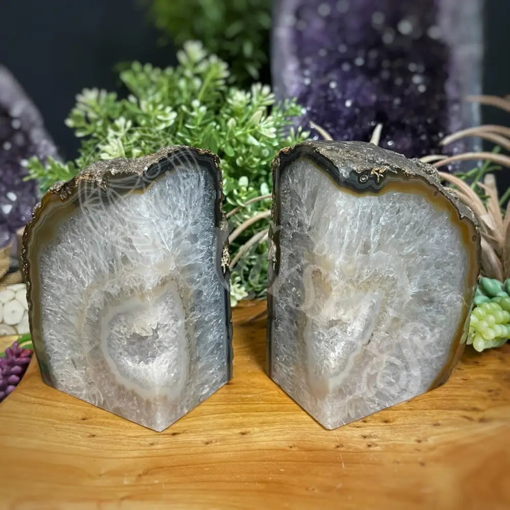 Bookends - Agate Geode White/Grey 6.0 Wide Accessories