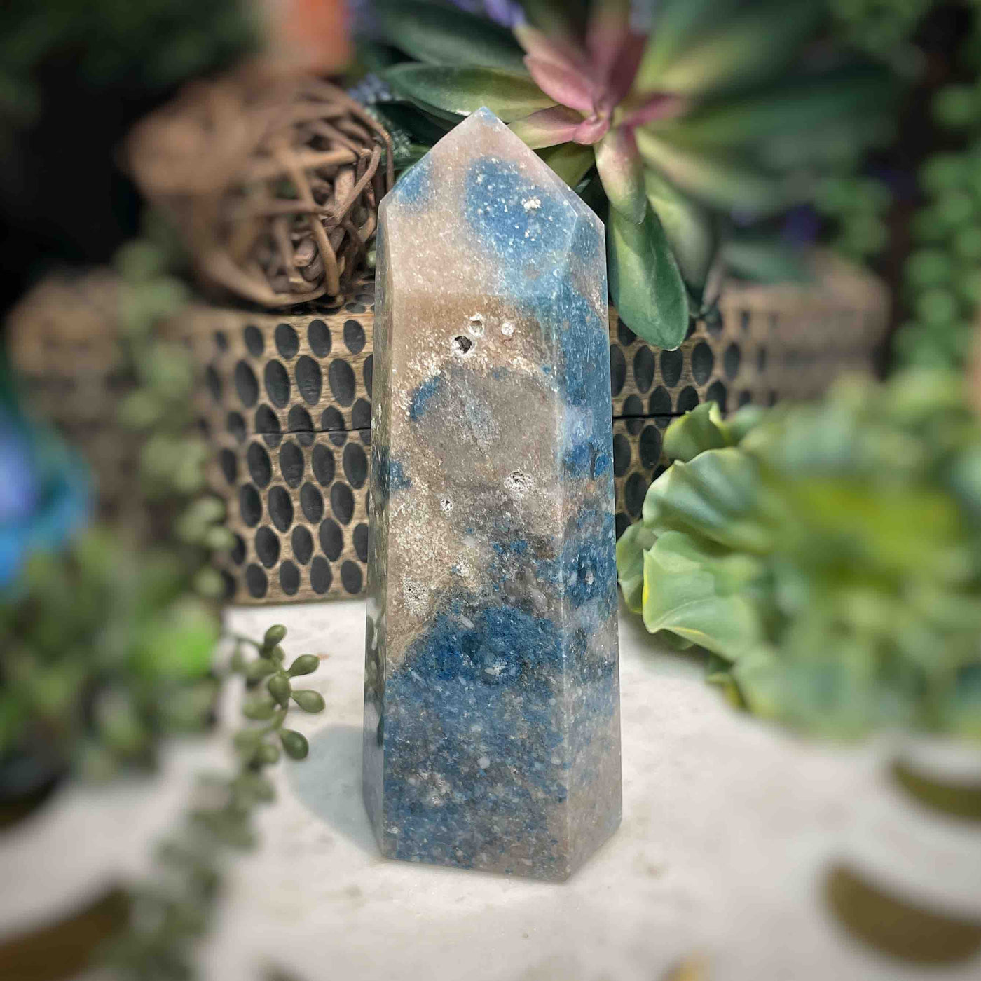 Trolleite - Tower, Point, Obelisk - 6.5"