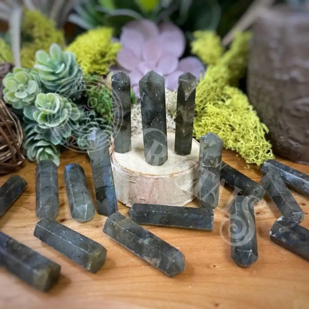 Tower Point Obelisk - Labradorite Mini Crystals