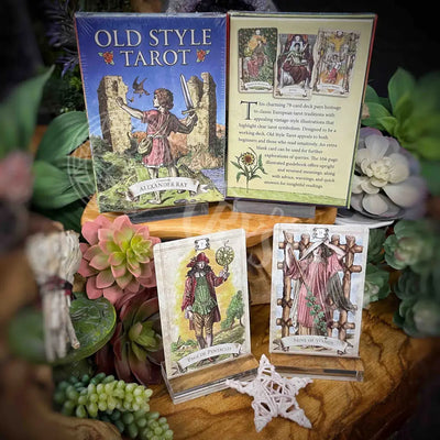 Old Style Tarot By Alexander Ray Decks - Oracle