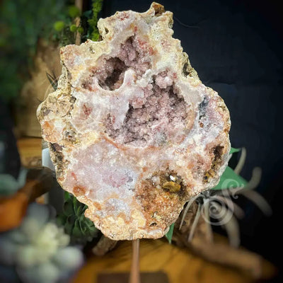 Free Form - Pink Amethyst On Stand 7’ X 2’ 5.8’ (W/ Height =11.8’) Crystals Freeform