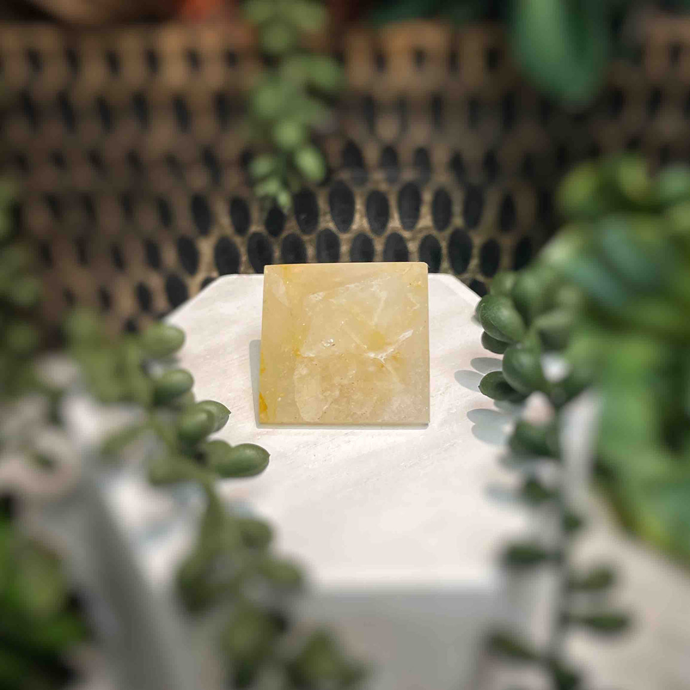 Golden Healer - Octahedron - 1"