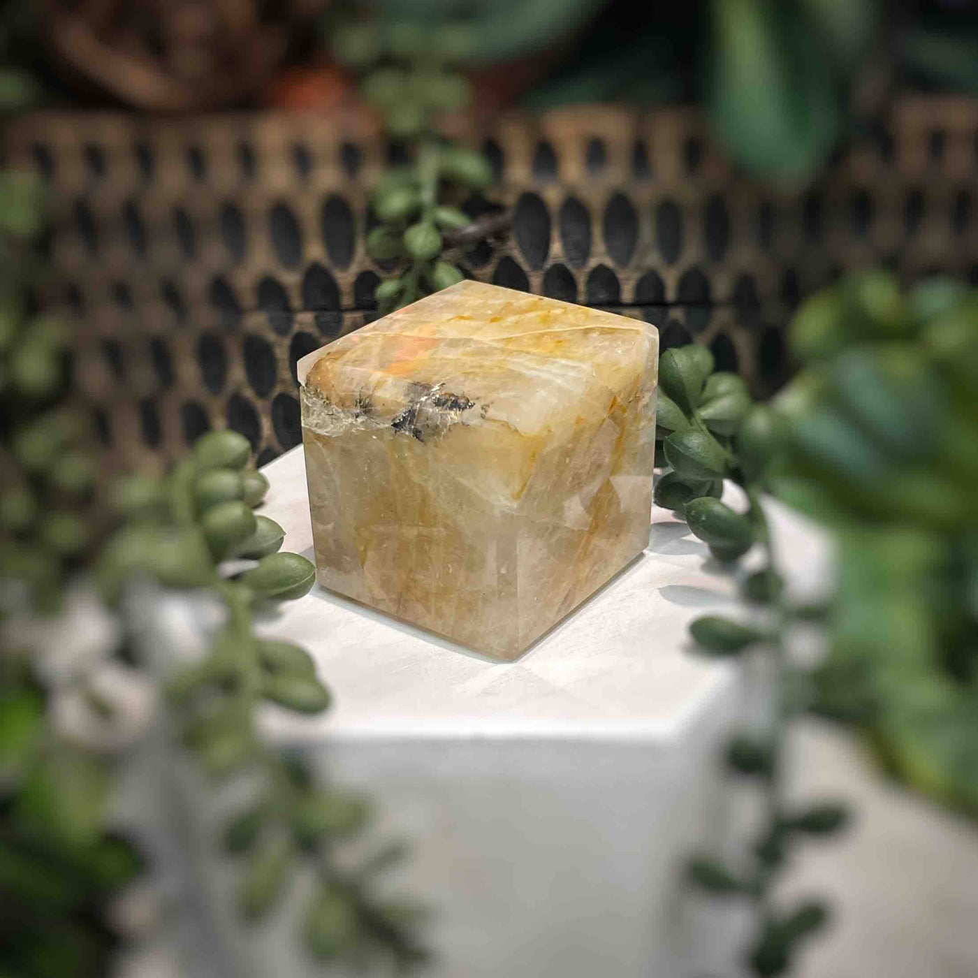 Golden Healer - Cube - 1.25"