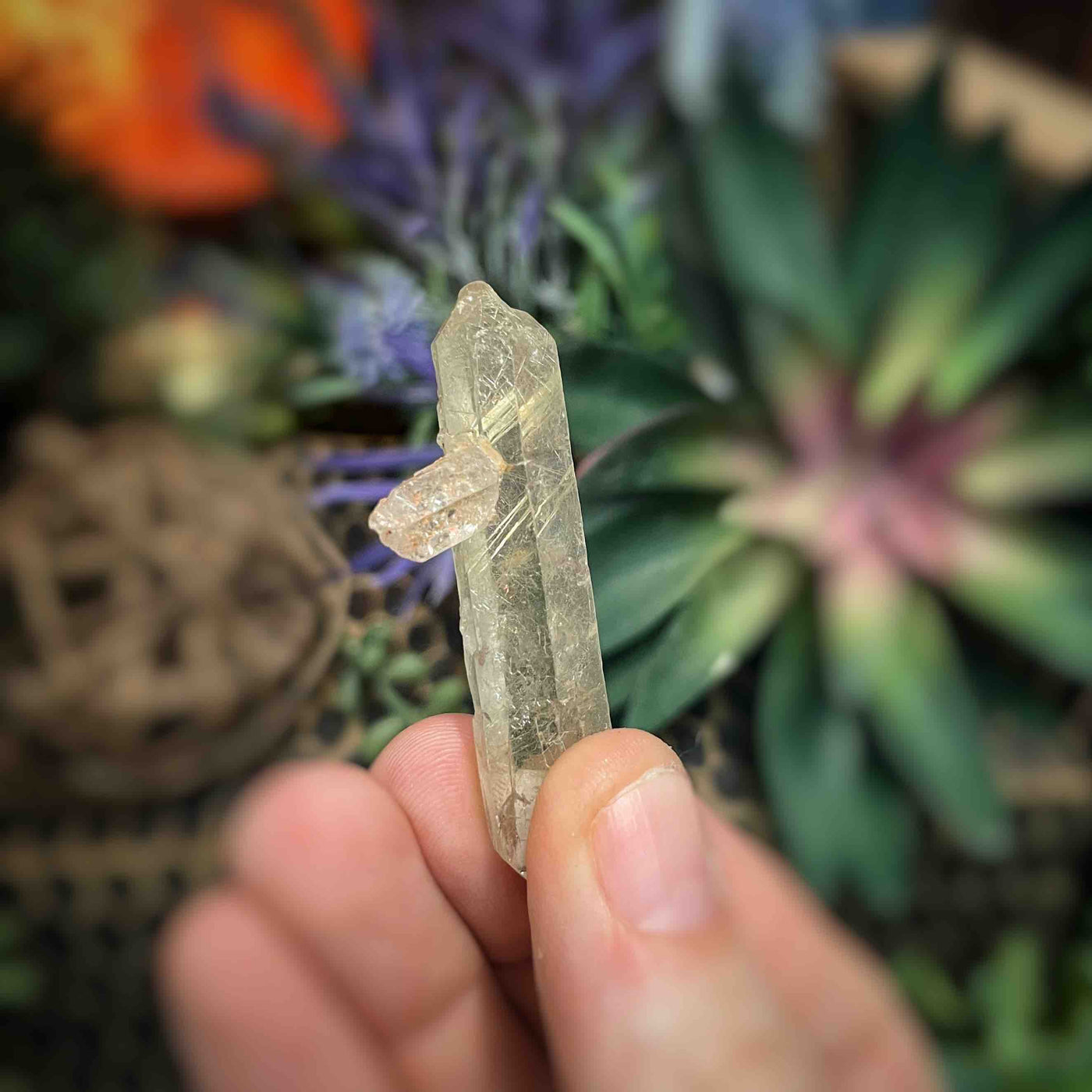 Rutilated Quartz -  Point - QQ533 - 0.5"x2.1"