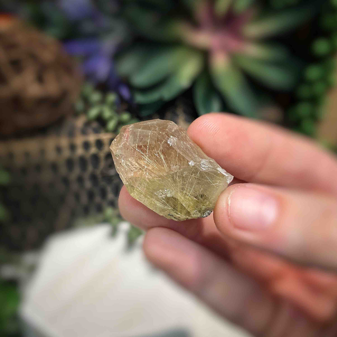 Rutilated Quartz -  Point - QQ554 - 0.9"x1.25"
