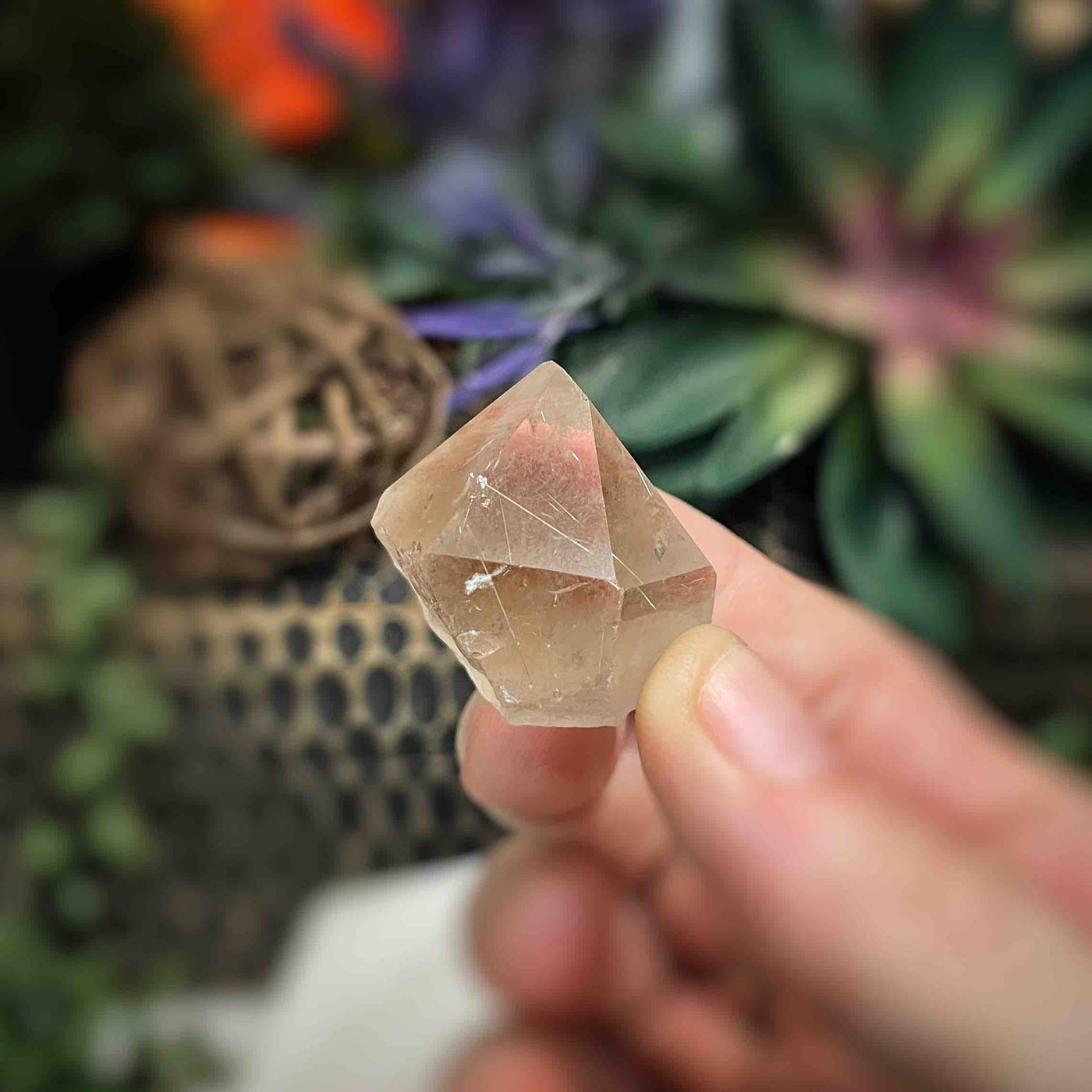 Rutilated Quartz -  Point - QQ567 - 1"x1.4"