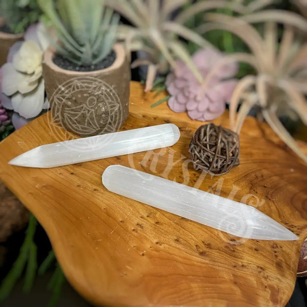 Wand - Round & Point Ends Selenite 6 Crystals