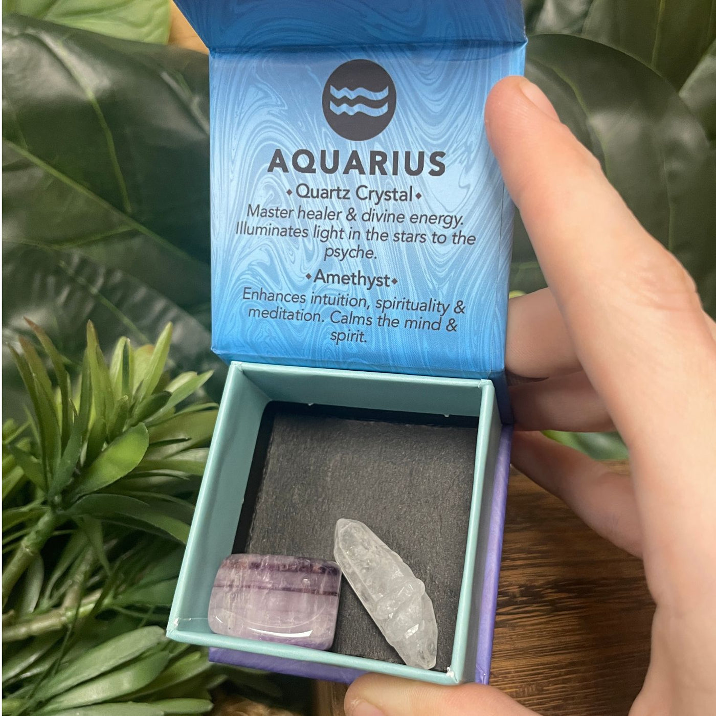 Aquarius - Zodiac Collection Crystal Kit